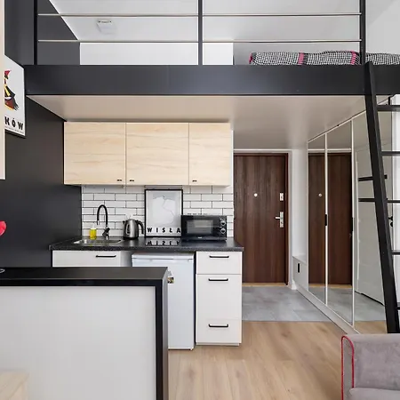 Funkcjonalne Z Antresola Blisko Starego Miasta By Renters Apartmán