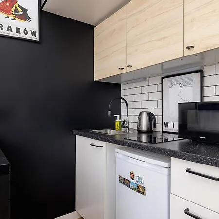 Funkcjonalne Z Antresola Blisko Starego Miasta By Renters Apartmán