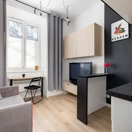 Funkcjonalne Z Antresola Blisko Starego Miasta By Renters Apartmán *